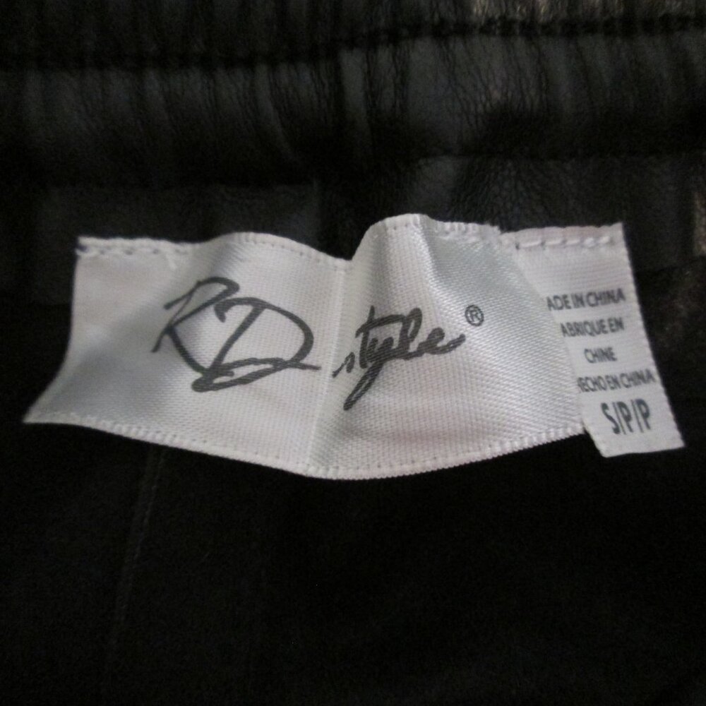 RD Style Faux Leather Pants Sz S NWOT - Picture 7 of 7